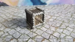 Rough Wood Crate Miniature 28mm