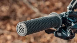 Custom Mountain Bike Grips, Chain Guide & Shifters