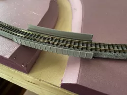 Customizable Curved Bridge for N Scale Unitrack