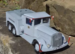 KAELBLE Ballast Tractor model in 1/32 