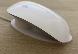 Magic Mouse 2 Charging Station