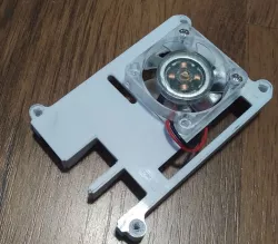Pi3 top with mount for 40mm fan
