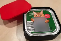small cat food bowl - keep fresh box