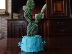 Victor The Vase