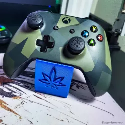 Xbox One Controller Stand