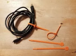 Flexible reusable cable tie