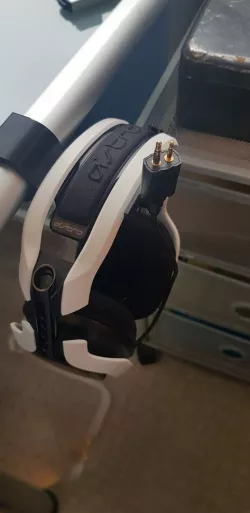 Headphone Holder
