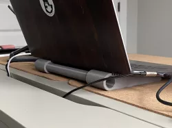 Laptop stand / riser