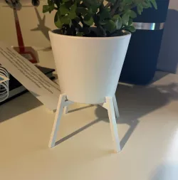 Small Flower Pot Riser