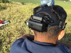 DJI Goggles ,Holder Batt & cable with clips