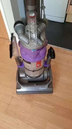 Dyson DC14 Extra Tool Storage