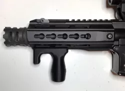 Vertical foregrip mp5k style (KeyMod)