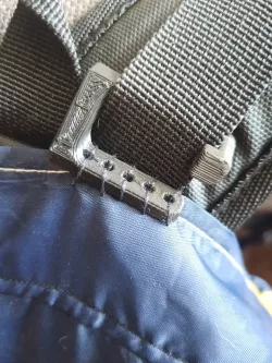 Hooks/clips for attaching mud cover to backpack - 25mm / 1in