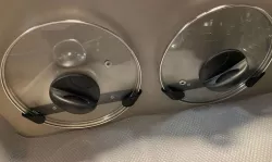 Kitchen pot lid holder