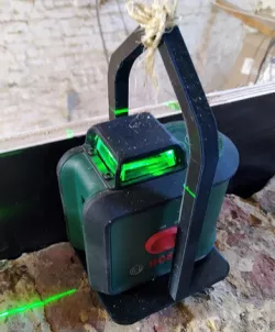 Bosch laser level plumb mount