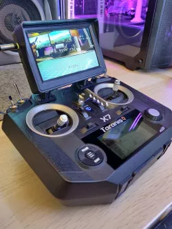 FPV monitor for Taranis QX7