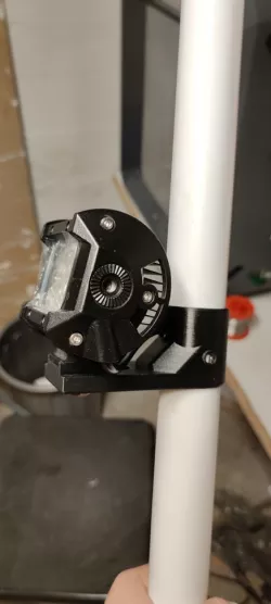 PVC pipe LED mount