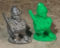 Replica of Grenadier Monsters 5002L Miniature