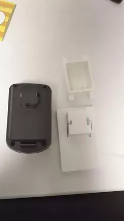 tool battery socket