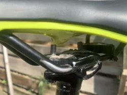 Airtags bicycle saddle