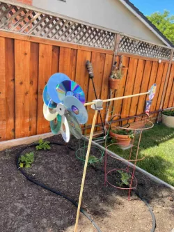 CD Wind Spinner