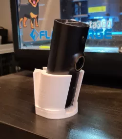 Corner bracket for D-Link P6000LH
