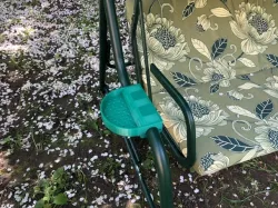  Cup holder for garden swing