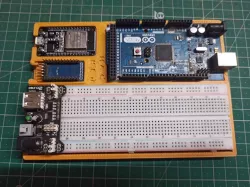DIY holder (ESP32,ARDUINO UNO,MEGA,NANO,MINI,BREADBOARD)
