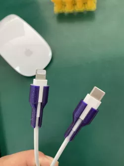 Lightning to USB C cable protector