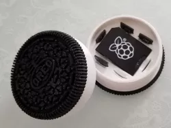 Oreo Micro SD Card Holder