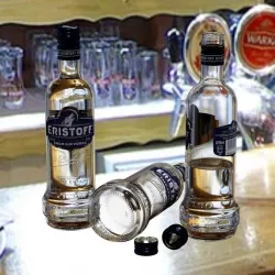 Vodka bottle Eristoff 70cl 3D model