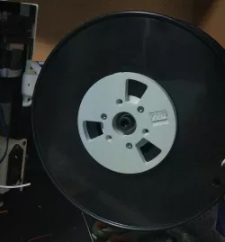 Another Kinda-Customizable Spool Holder