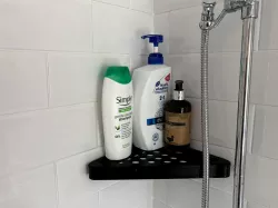 Corner shelf