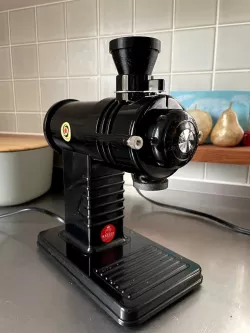 Fuji Royal Coffee Mill R-220 みるっこ Small Hopper