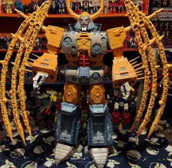 Haslab Unicron separate wing rings in robot mode VERSION 3