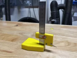 Height Gauge for circular saws and routers  