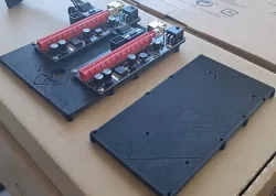 SSD mount for PCIE risers