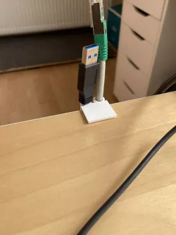 The-Table-Cable-Organizer-Clamp