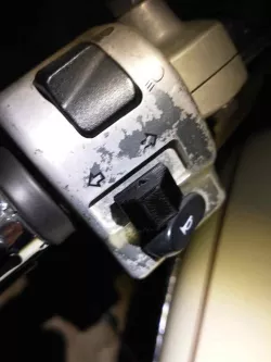 Blinker switch - dragstar 650