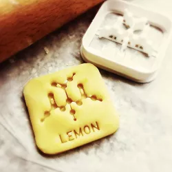 Chemistry Cookie Cutter - Lemon Molecule