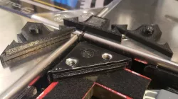 DDR Metal Frame Gap Filler (reduce arrow slide)