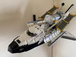 LEGO Shuttle Discovery 10283 Wall Mount