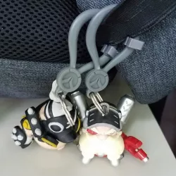 Overwatch Figure Hanger Clamp