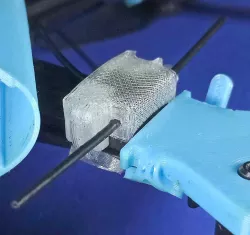 TinyTrainer Tracer antenna arm mount