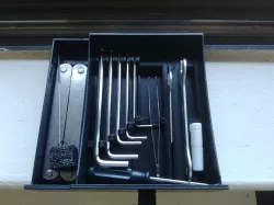 Ender 3 V2 - Drawer Organiser with tweezers notch