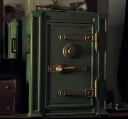 Titanic Movie Safe Box