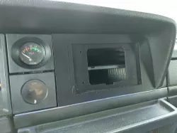 Volvo 240 Raspberry pi 7" screen