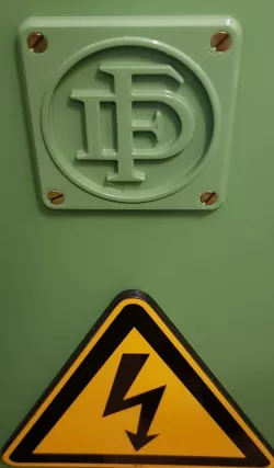 Friedrich Deckel FD / FP1 logo cover plate