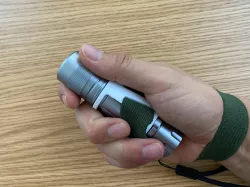 Hand light holder for GENTOS SG-405