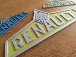 Renault Tracteur D22 D35 N72 Logo Embleme Barre Calandre